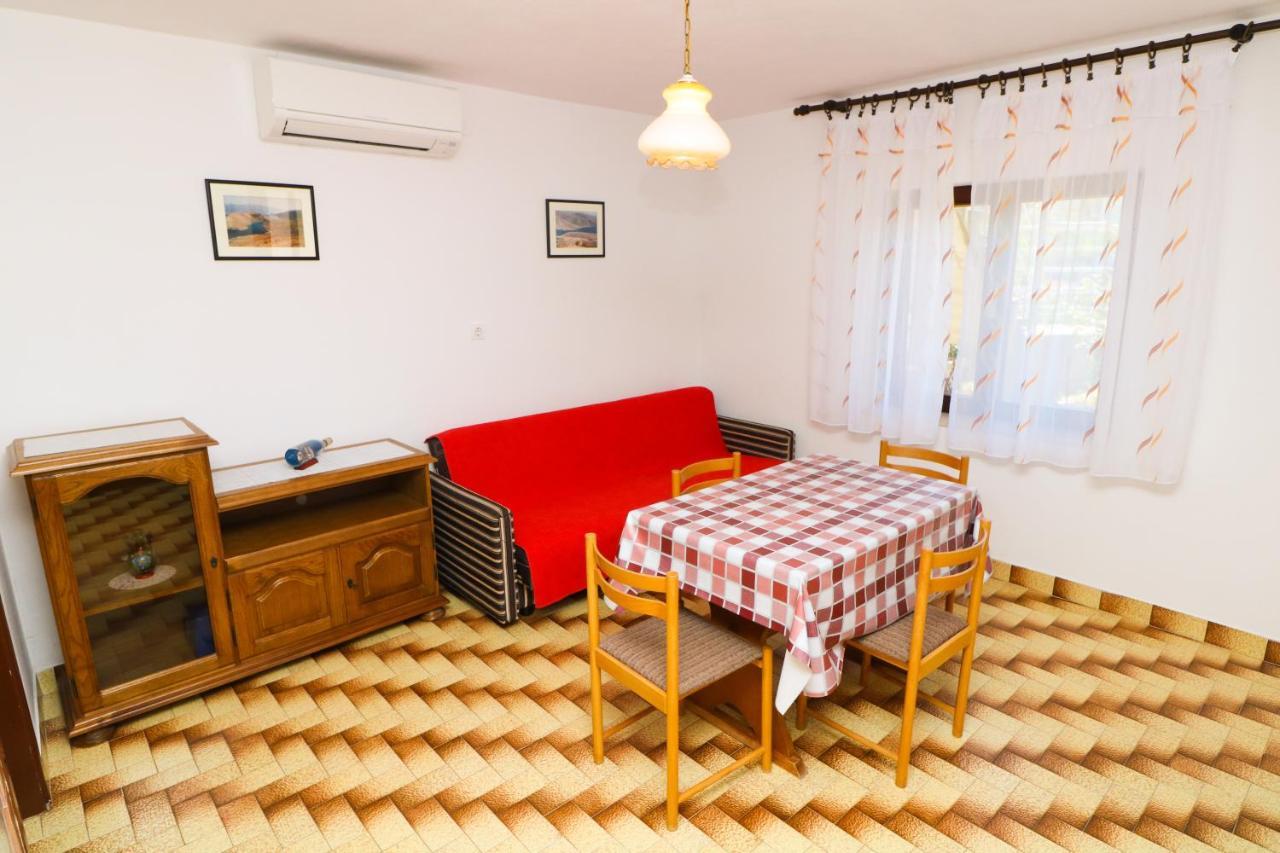 Apartment Beti With Balcony Baska  Exterior photo